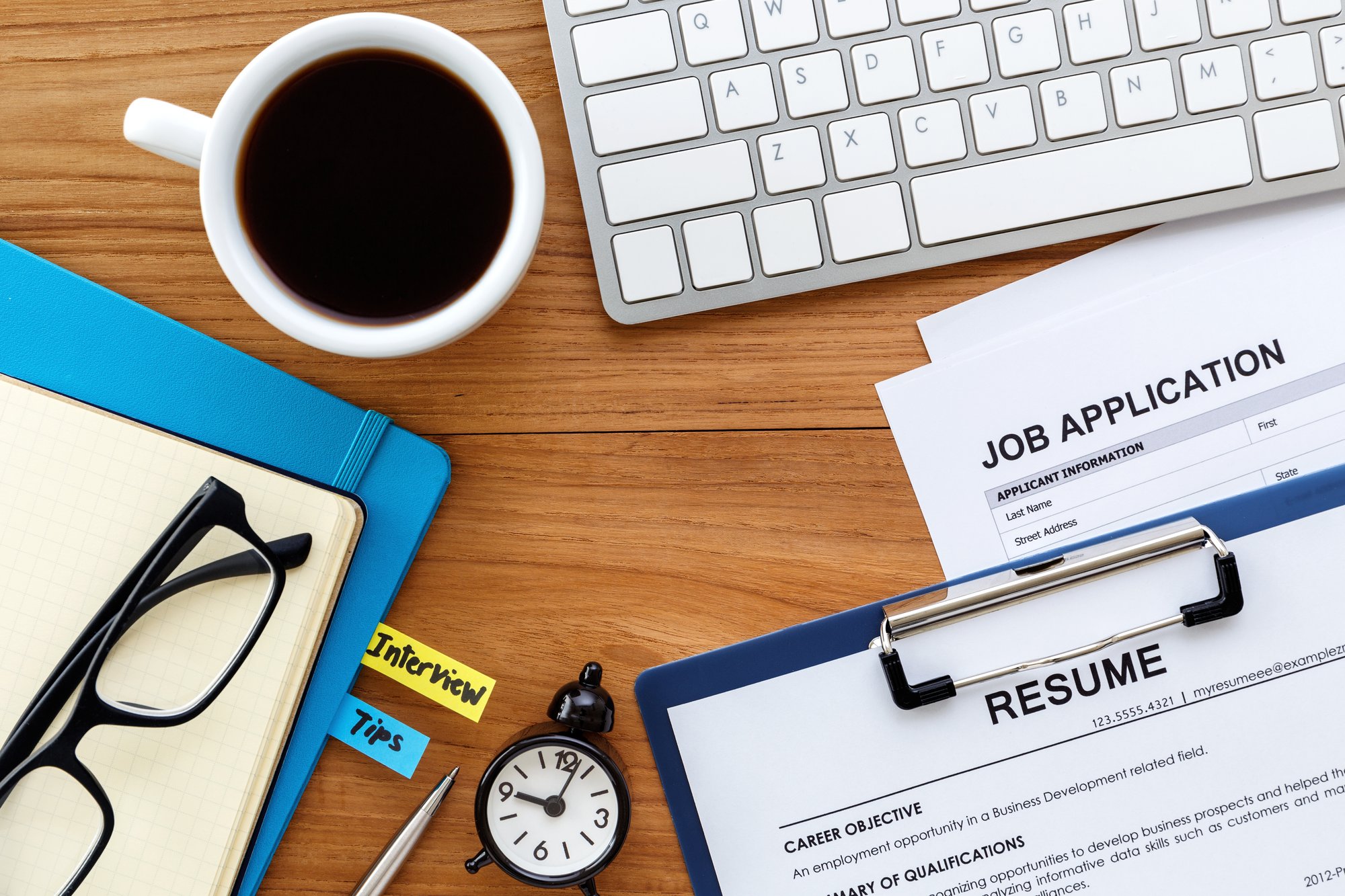 Desk Image With Resume