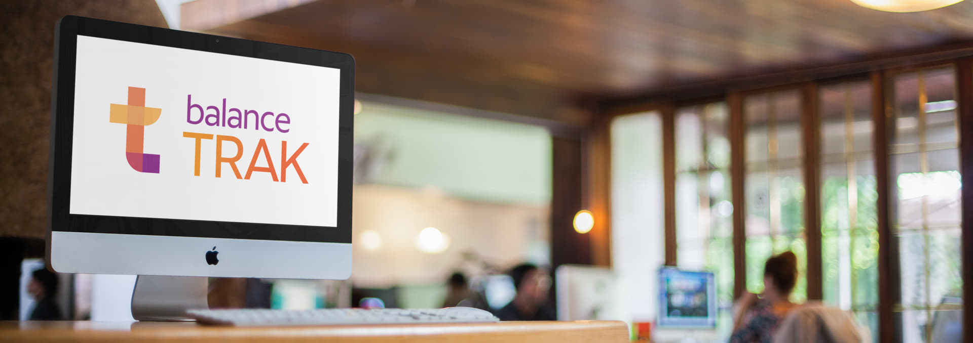 SIZED_mockup-of-an-imac-at-an-office-workspace-a5063